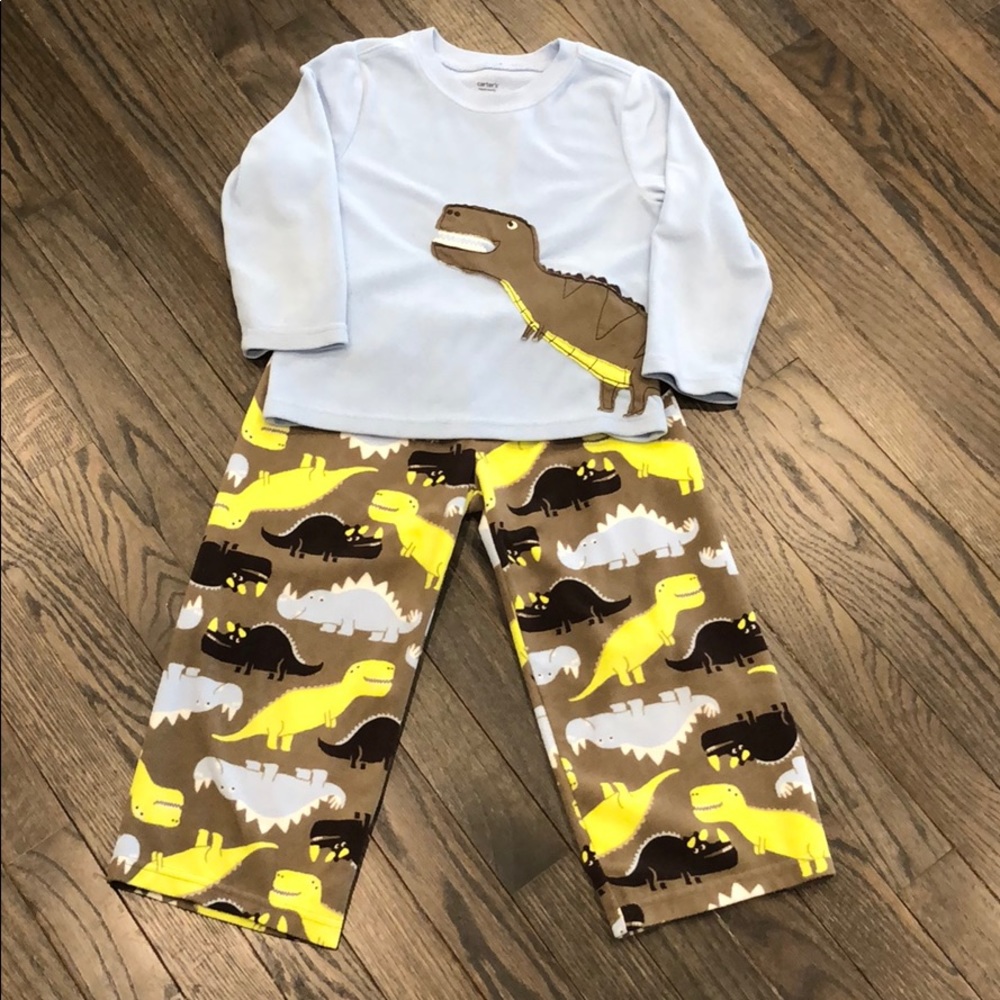 Boys 2 piece Pajamas 4T
